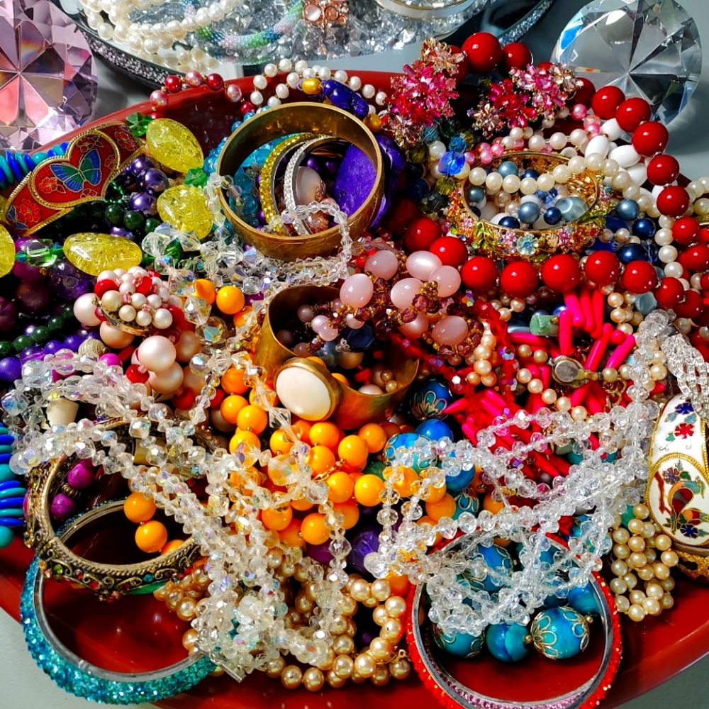 Colorful Women's Jewelry Set for Show